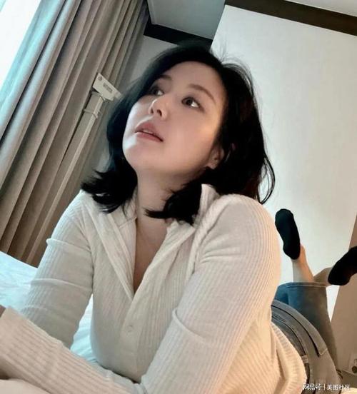 少妇裸交视频引热议