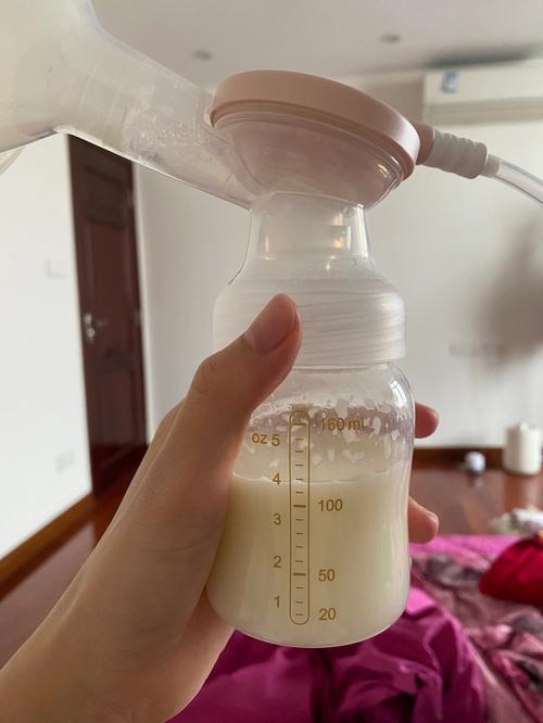 轻松掌握“一边下奶一吃敷60分钟视频教程”的秘诀