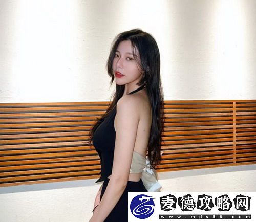 成免费的CRM1688，打工人纷纷点赞：客户管理变得如此简单！