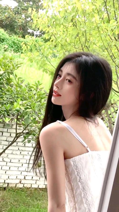鞠婧祎被 c 视频在线观看，你敢看吗？