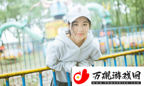 含羞草免费观看电视剧的背景故事揭秘-观众热评：多层情感交织-剧情耐人寻味!
