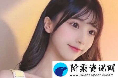小秘密伸入探索视频