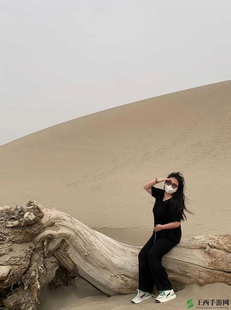 一个熟透了的女人,她的身体如干爽的沙漠