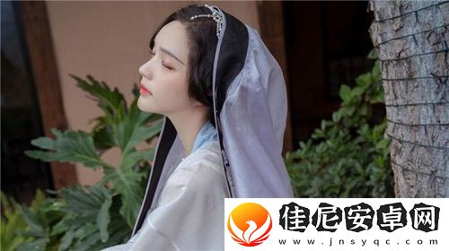 伊人直播为用户打造多元化社交平台：创造全新线上交流模式