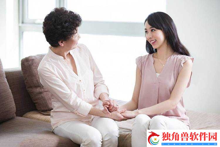 我的狗老公拉婆婆一起