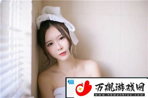 瞒着老公加班的hr中字力不从心：隐秘职场生活与两面人生的微妙平衡