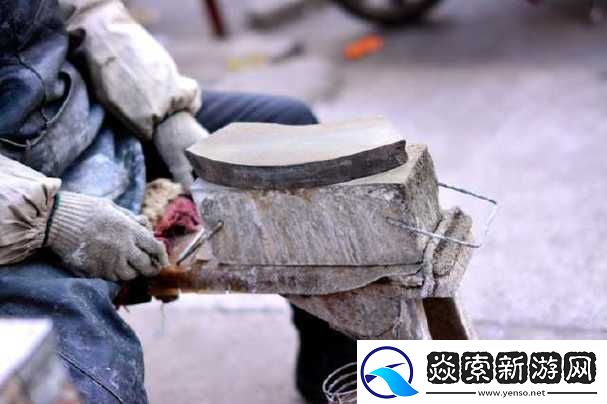 沈阳-45-岁老阿姨的独特叫卖声：磨剪子嘞——戗菜刀——