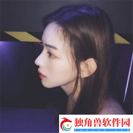 亭亭玉立国色天香四月天科普：探寻春日的自然奇观