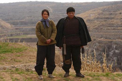老农民里老干棒媳妇回来了吗？一段乡村生活的思索