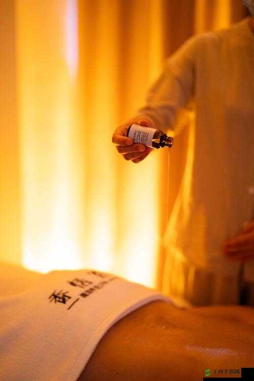 一对二做精油按摩：双人专属舒缓时光