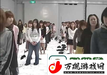 世界第一群交会幕后花絮曝光：揭秘拍摄现场的真实故事与幕后团队的努力