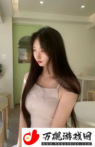 丰满的女邻居引发热议，网友：生活中的真实故事总是如此吸引！