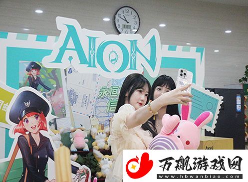 永恒之塔与中国邮政携手庆祝怀旧服三周年限时快闪邮局盛大开启