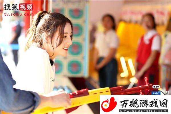 迪丽热巴送一百位女孩回家唱土味情歌-单曲循环魔音绕耳